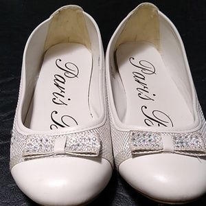 White flat shoes with bling